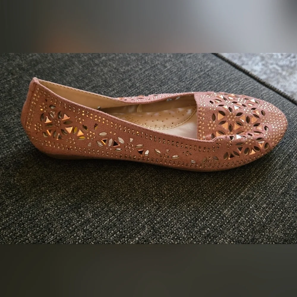 Girls Pink Laser-Cut Ballet Flats Sz 3